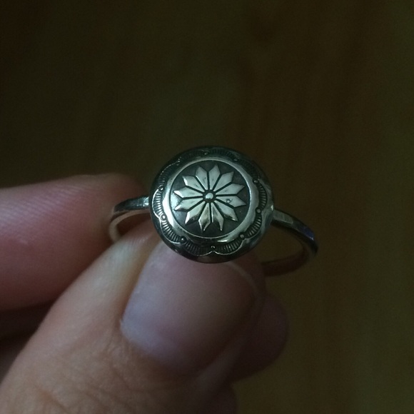 STERLING SILVER CONCHO RING 🌵 - Picture 2 of 4